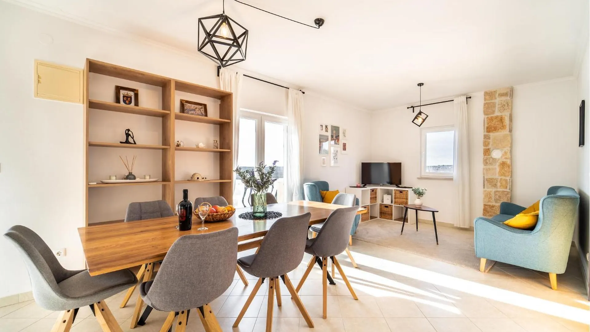 Beautiful Home In Slivnica With Wifi