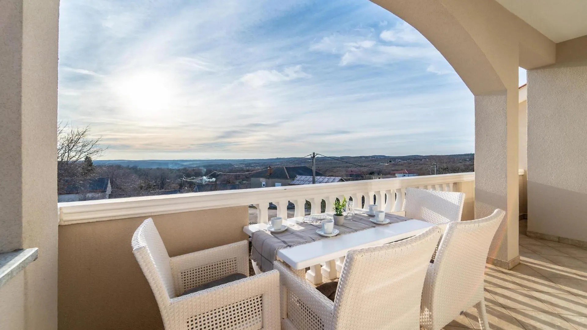 Beautiful Home In Slivnica With Wifi