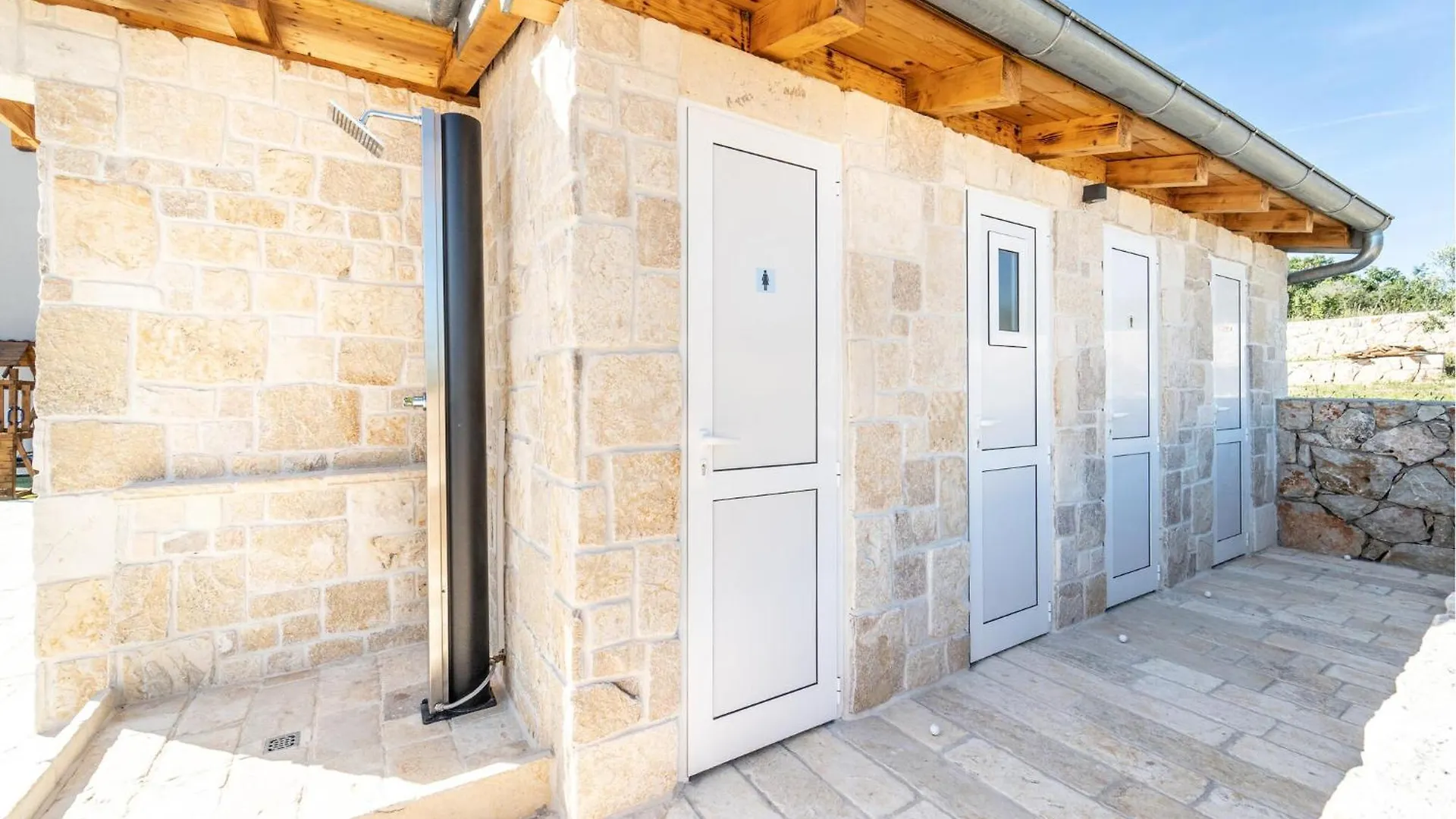 Beautiful Home In Slivnica With Wifi Croatia