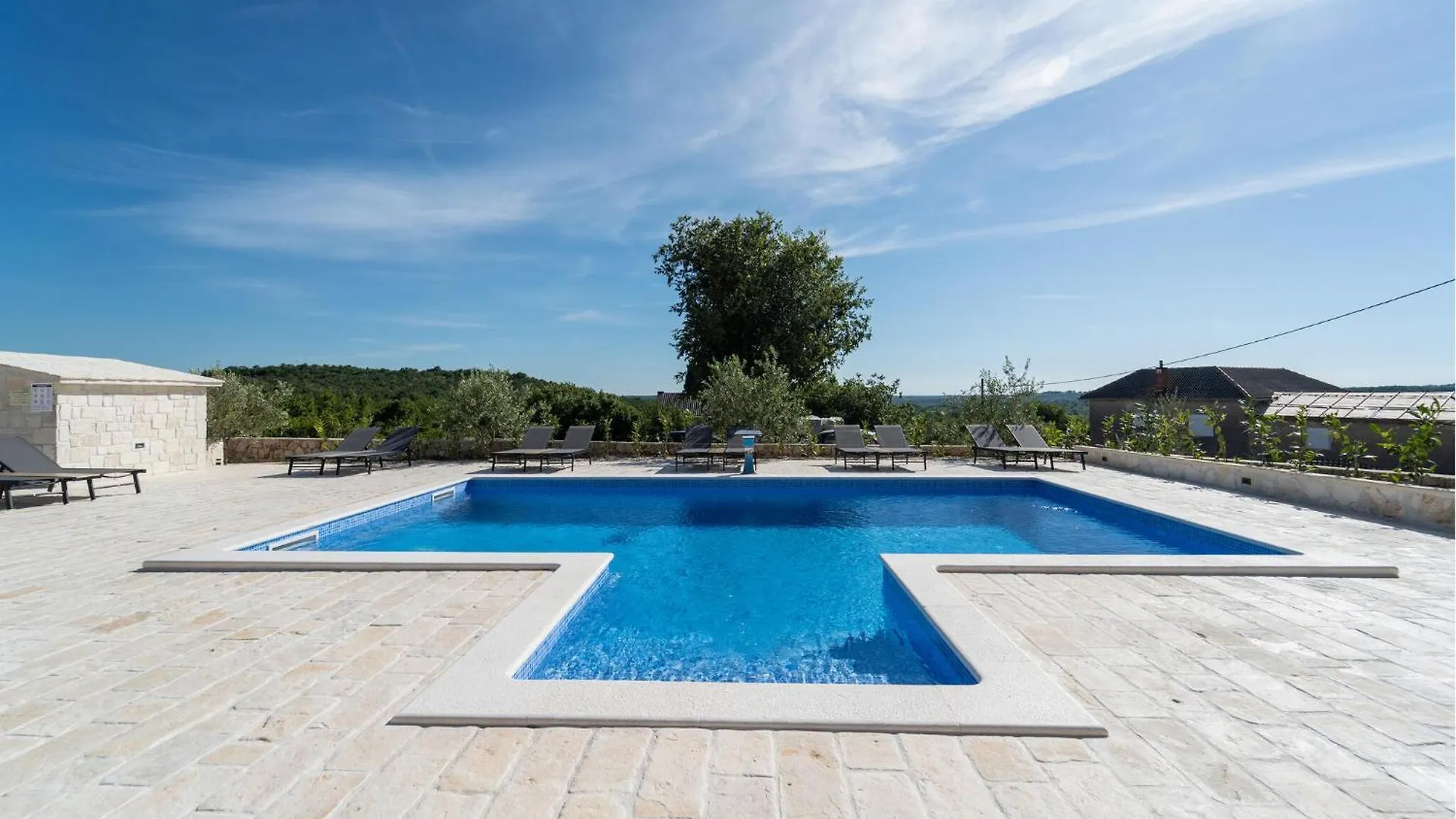 Beautiful Home In Slivnica With Wifi 0*,